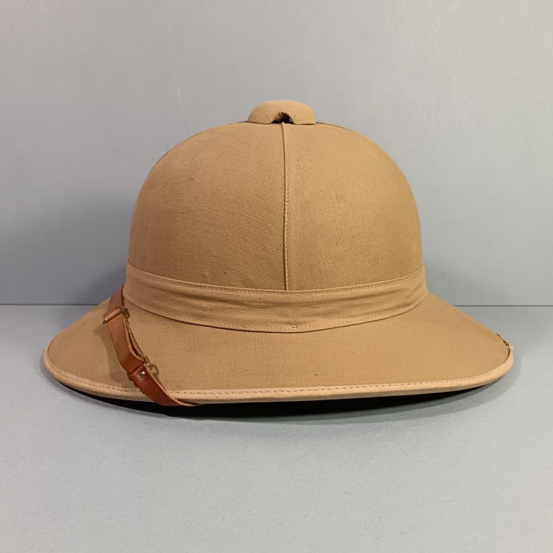 CASQUE COLONIAL EN TOILE BEIGE ET LIEGE FABRICATION REGLEMENTAIRE MILITAIRE 1930-1950 TROUPES COLONIALE LEGION ETRANGERE